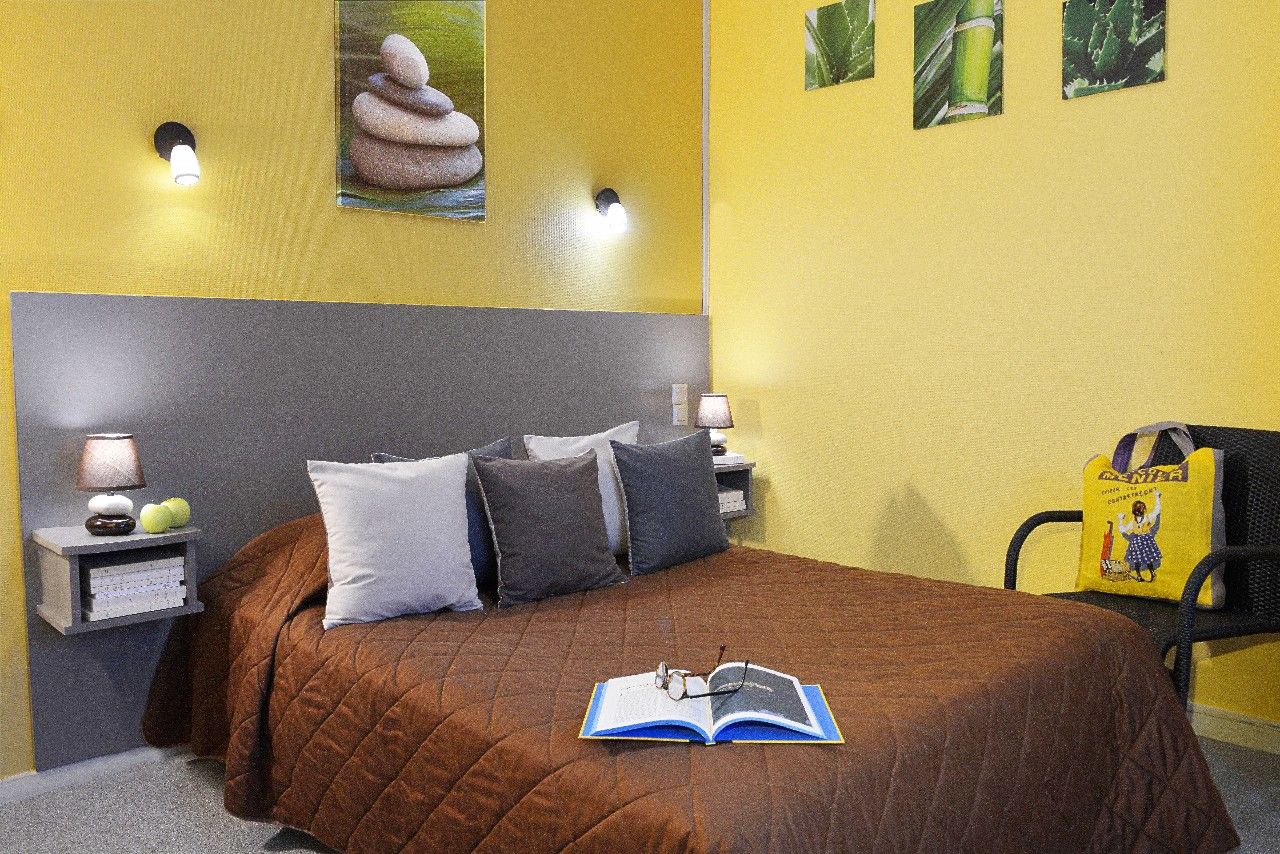 Logis Hotel Le Prieure Saint-Marcel  Exterior photo