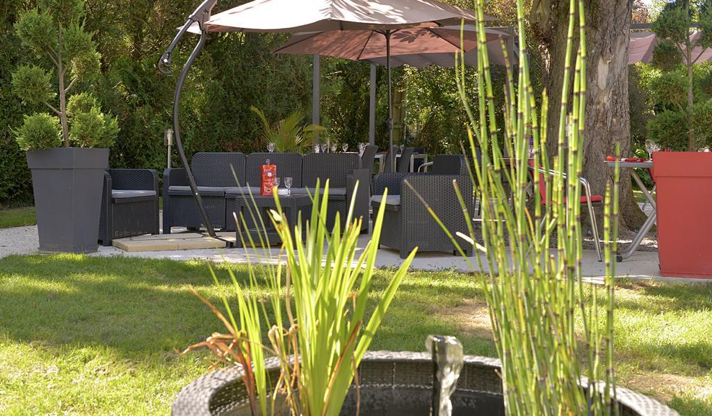 Logis Hotel Le Prieure Saint-Marcel  Exterior photo